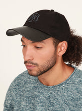 Load image into Gallery viewer, CAP | Cappy in Schwarz mit Mavi Logo
