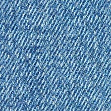 Load image into Gallery viewer, MILA | Asymmetrischer Jeansrock
