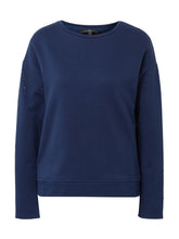 Load image into Gallery viewer, PULLOVER | Pullover mit Strasssteinen
