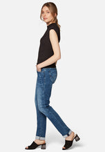 Load image into Gallery viewer, T-SHIRT | Schwarzes One-Shoulder Shirt
