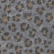 Load image into Gallery viewer, T-SHIRT | T-Shirt mit Leopardenmuster
