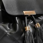 Load image into Gallery viewer, RUCKSACK | Gesteppter Rucksack in Schwarz
