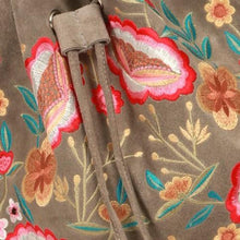 Load image into Gallery viewer, TASCHE | Leder Umhängetasche mit Stickerei
