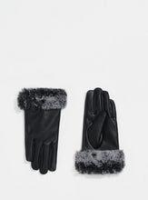 Load image into Gallery viewer, HANDSCHUHE | Handschuhe aus Lederimitat mit Fellrand
